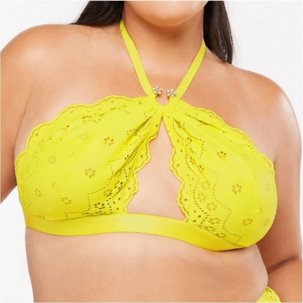 Savage X Fenty Bombshell Lace Halter Bralette – Brunette – Size M